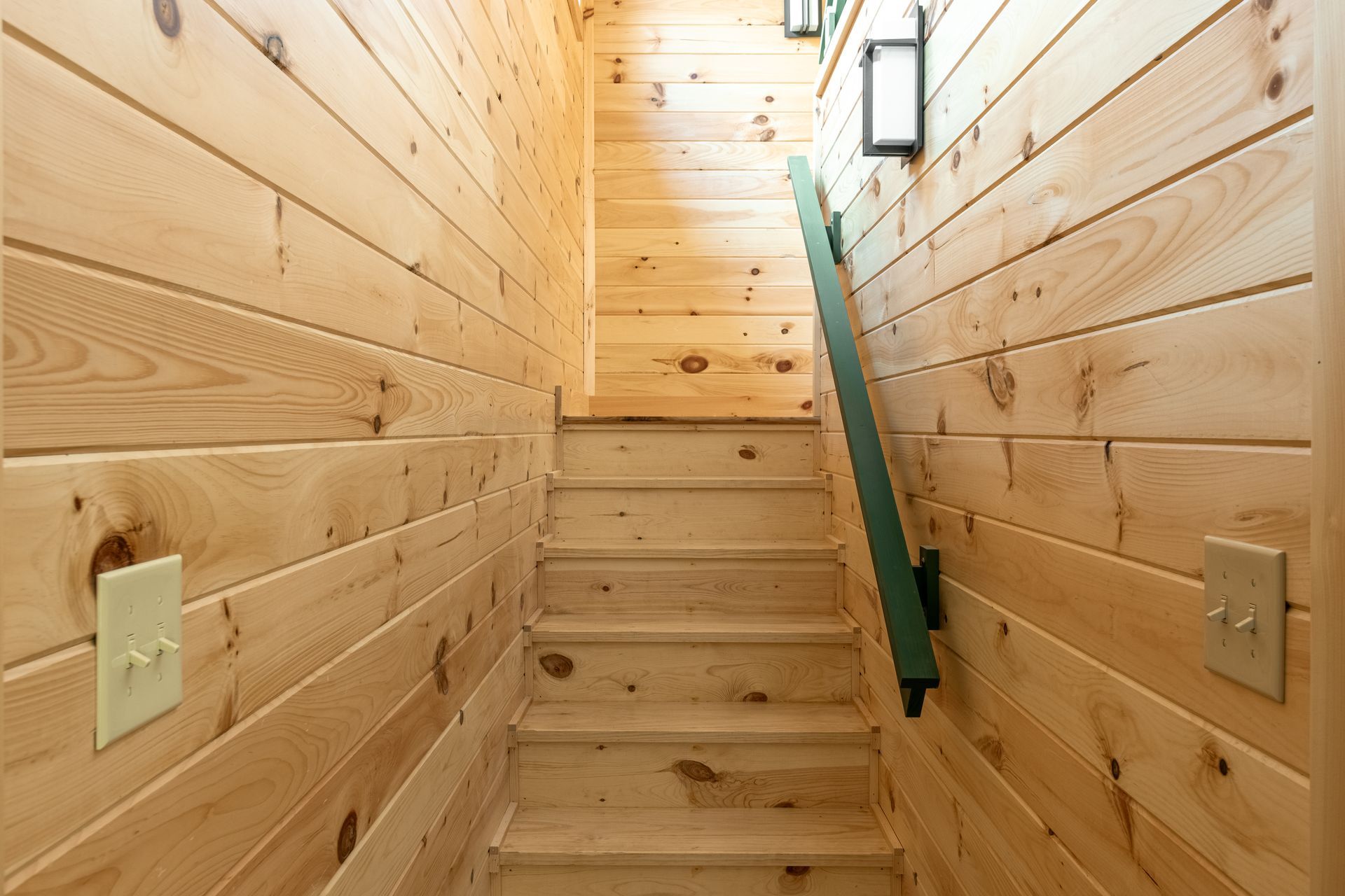 pine cabin builder in Boalsburg