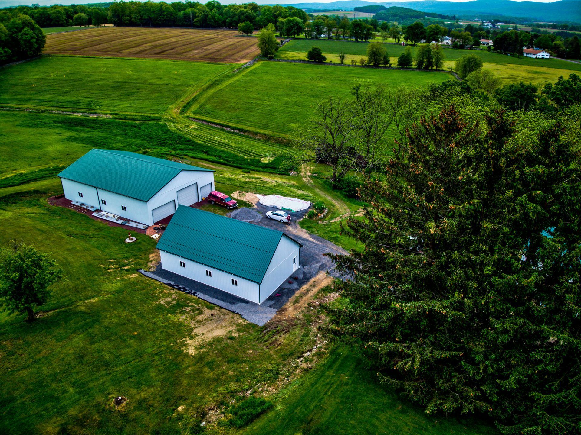 pole barn contractor near me 