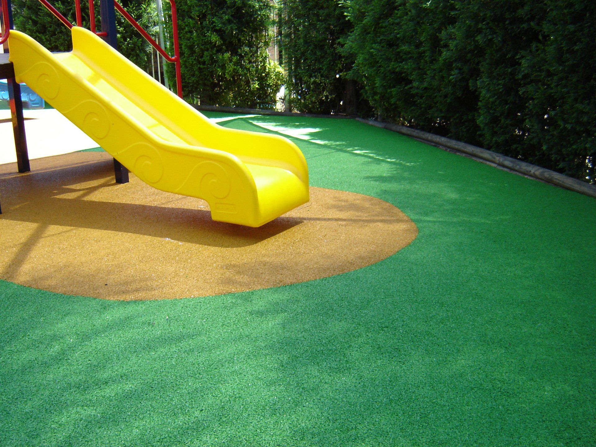 Yellow Slide — Sydney, NSW — Wetpour