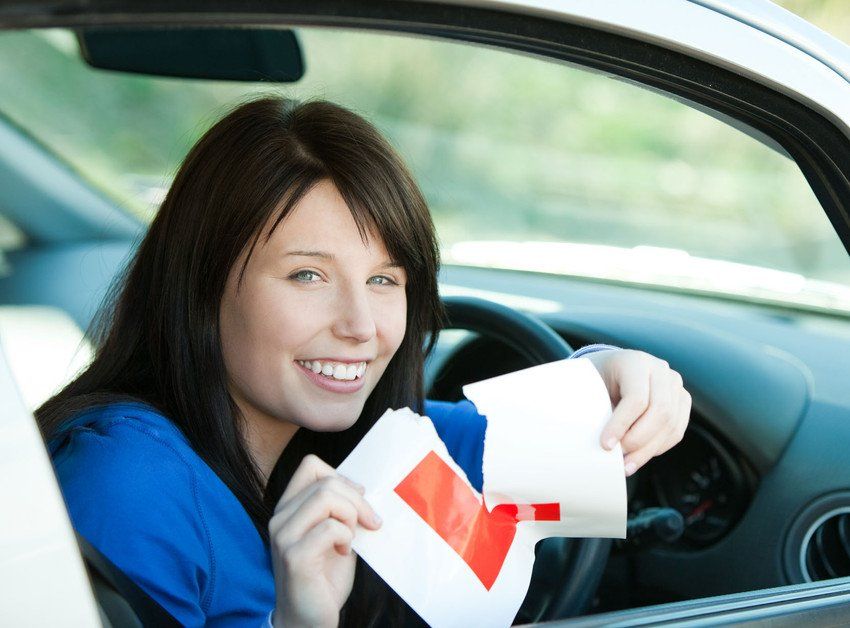 She has sold her car. Фото девушки на уроке вождения. Довольный водитель девушка. Девушка брюнетка фото на водительское удостоверение. Автоболи с символом женщины.