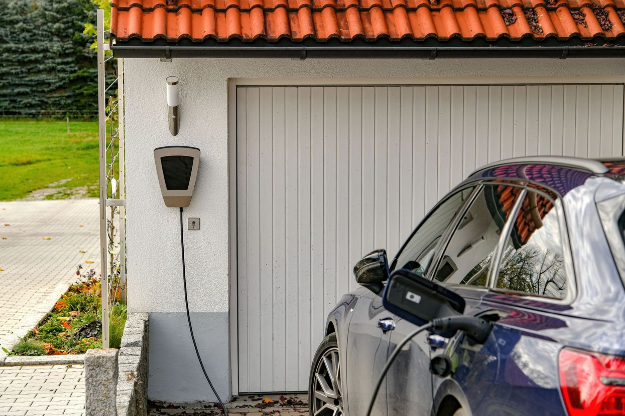 Sähköautojen latausratkaisut
