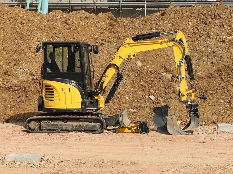 Excavator dry hire: frequently asked questions
