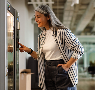 Legend Vending Marketplaces  - Heathly Options, Modern Machines, Fully Customizable, Eco-Friendly