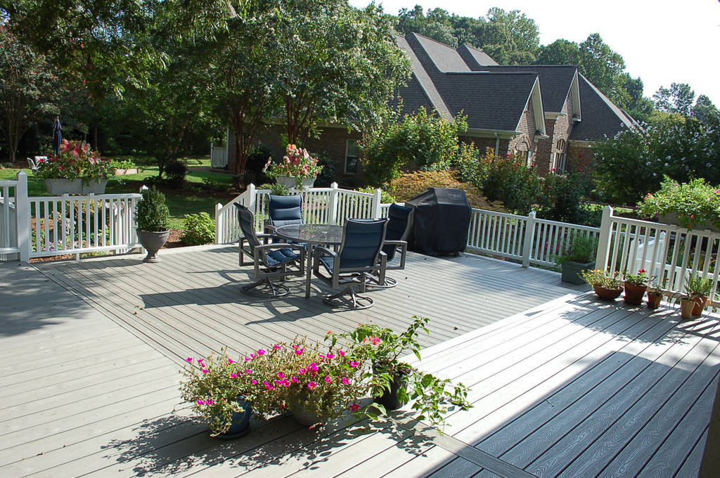 Outdoor room builders serving Winston-Salem. Kernersville, & Clemmons, NC