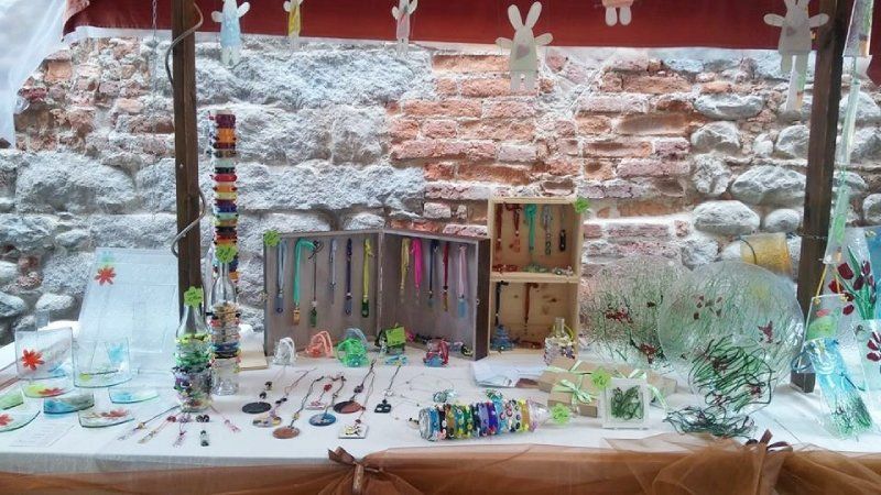 gioielli artigianali in vetro riciclato