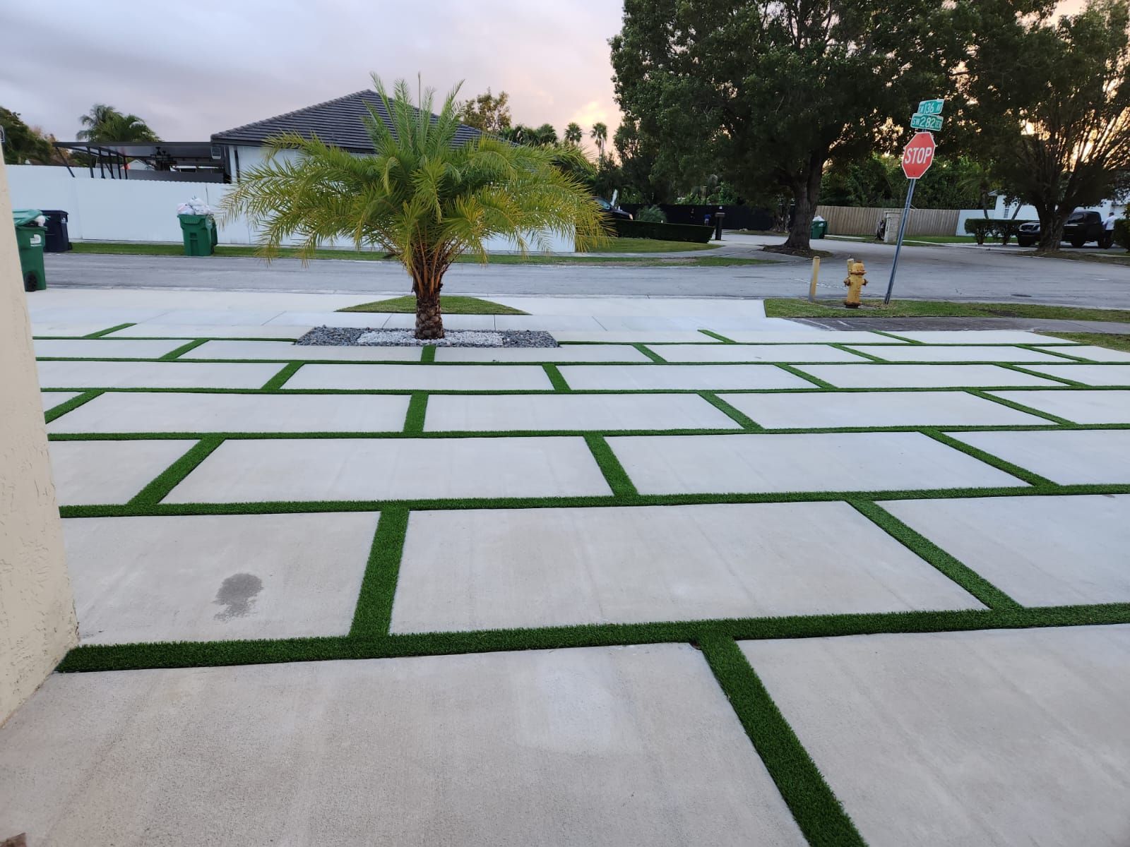 Artificial Grass and Pavers Installer | West Palm Beach