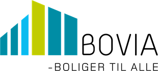 A blue and green logo for bovia boliger til alle - 
Se imponerende før- og efterbilleder af vores rensede facader og fliser i Sønderjylland. Algerens, algebehandling, facaderens, fliserens.