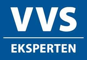 A blue and white logo for vvs eksperten 
Se imponerende før- og efterbilleder af vores rensede facader og fliser i Sønderjylland. Algerens, algebehandling, facaderens, fliserens.
