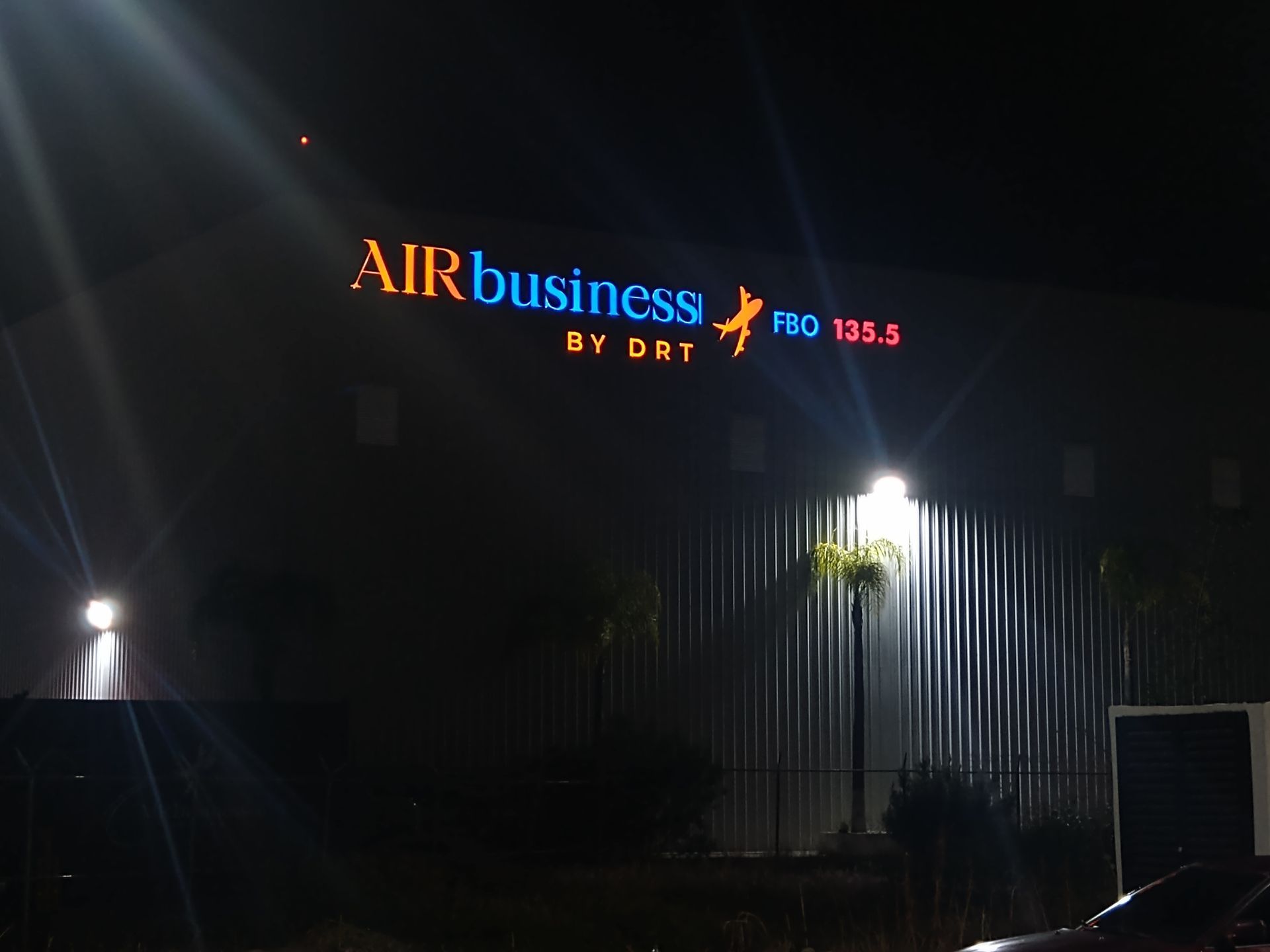 Aerographics - AIRBUSINESS