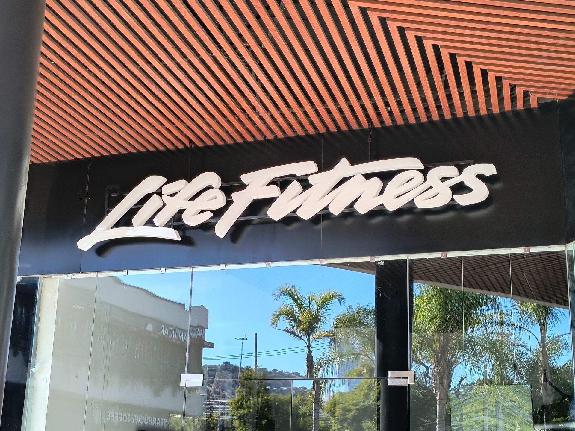 Aerographics -LUZ DIRECTA