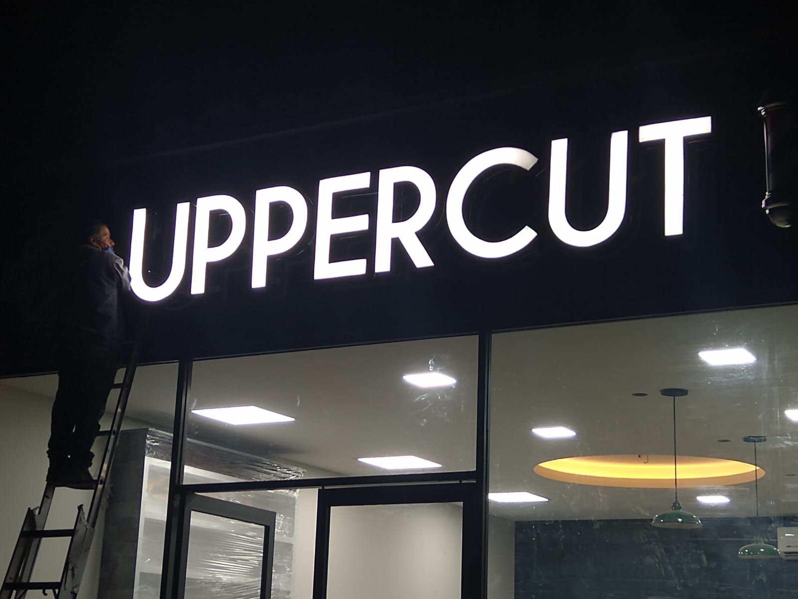 Aerographics -LUZ INDIRECTA