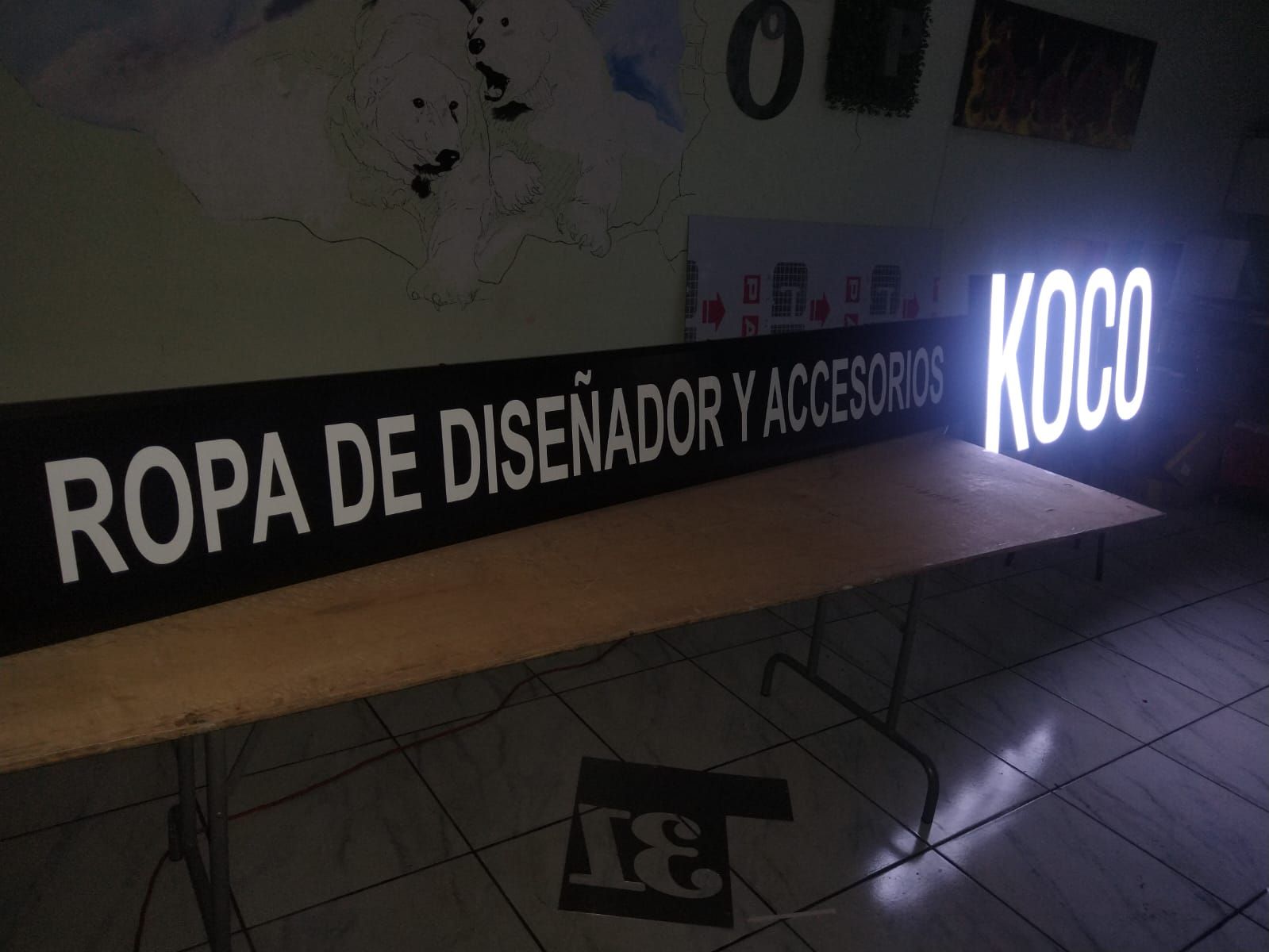 Aerographics -LUZ INDIRECTA