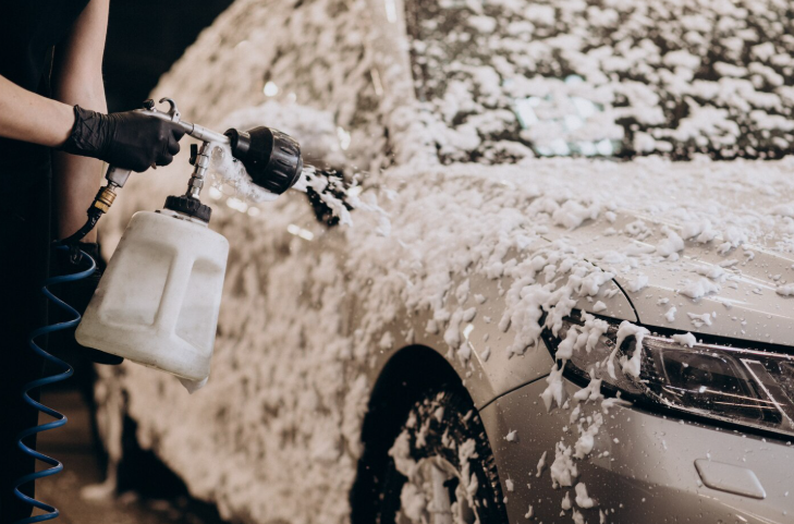 LAVAGGIO AUTO PROFESSIONALE B2B