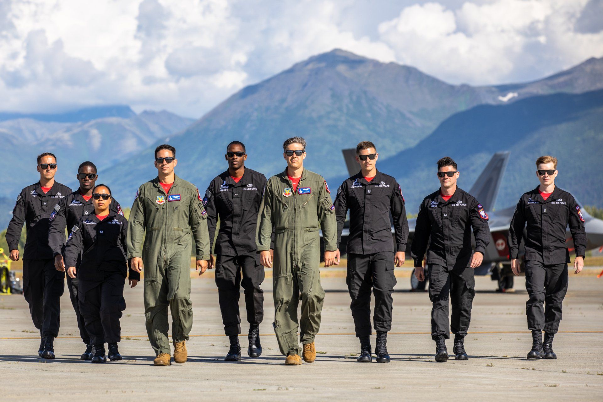 Raptor F22 Demo Team shot by DCV Shane Yeager at JBER Military base