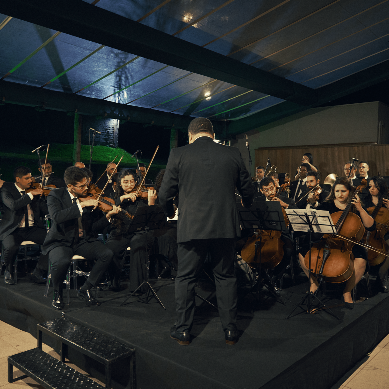 Filarmônica Aruna emociona Maringá em noite histórica para a música sinfônica