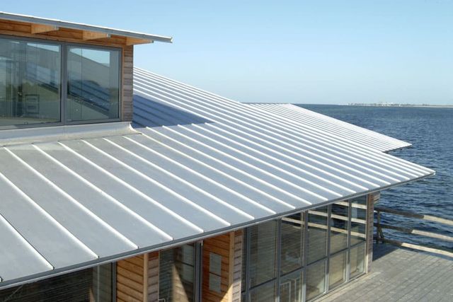 Commercial Metal Roofing Contractors in Miami / South Florida