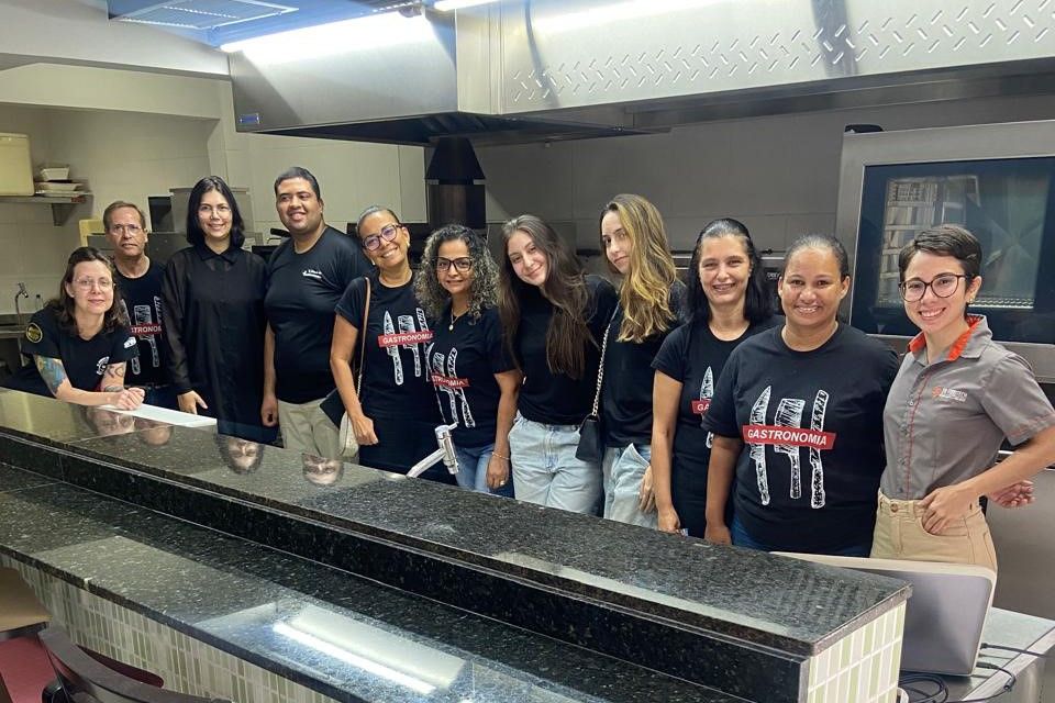 SB Food Tech recebe alunos da Faculdade Univag