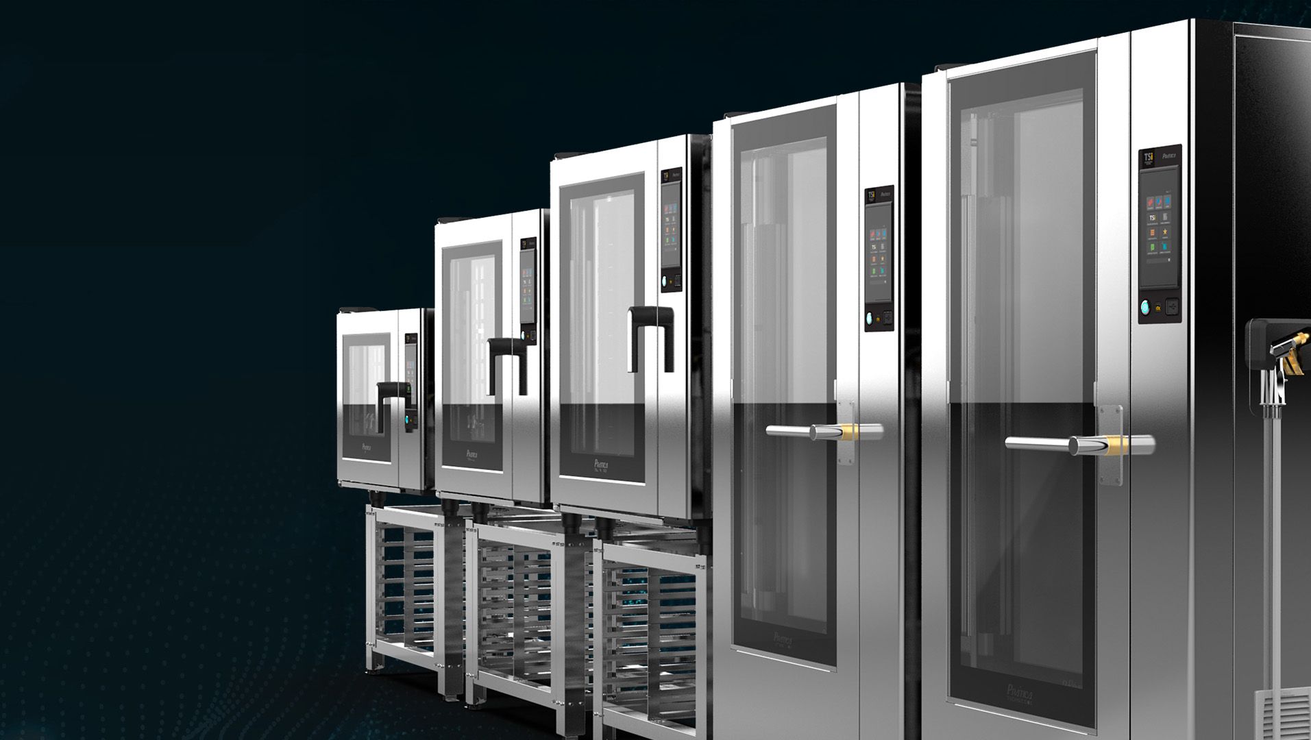 Uma fileira de fornos de aço inoxidável estão alinhados em uma fileira.