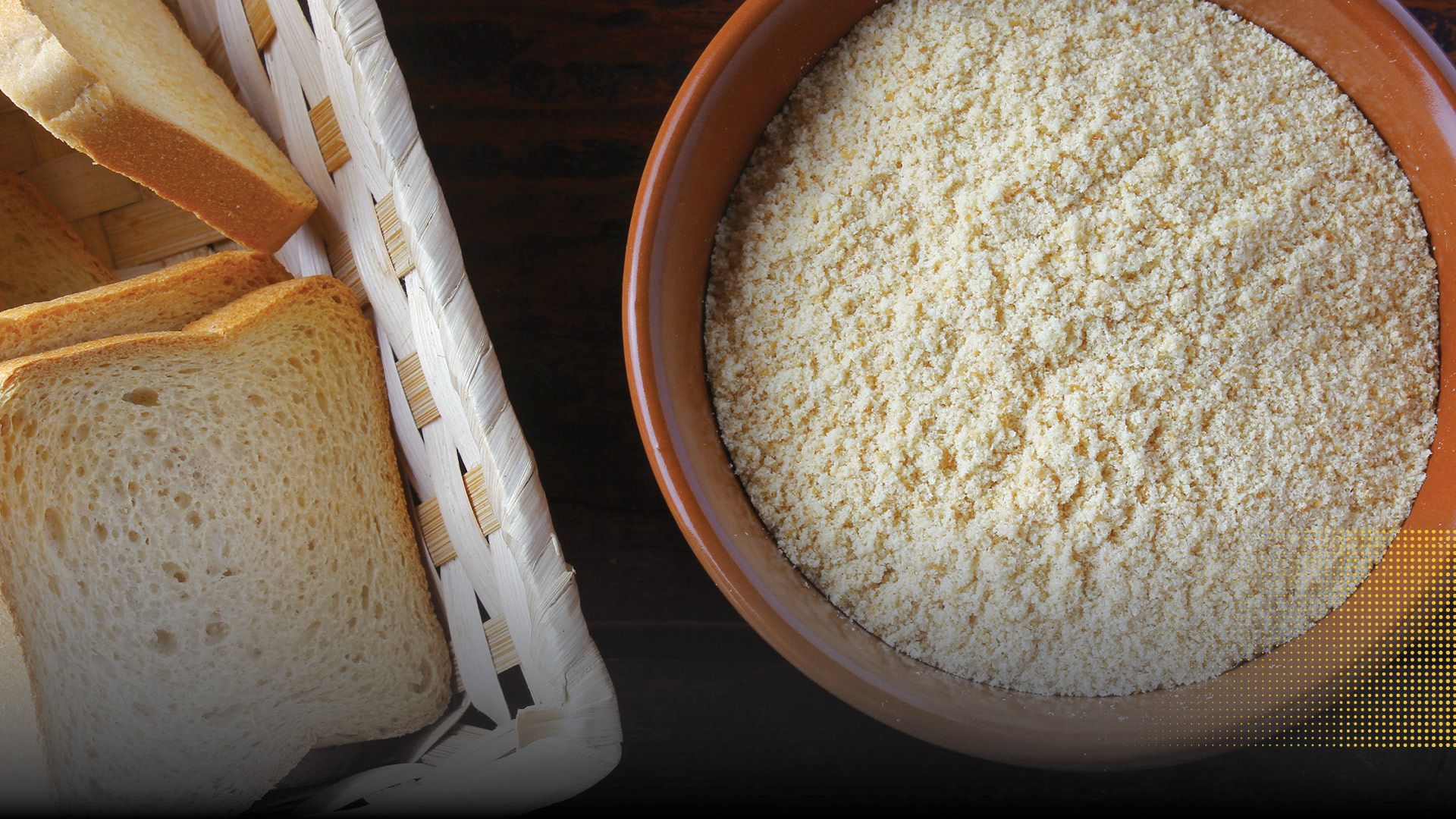 farinha de rosca em um pote