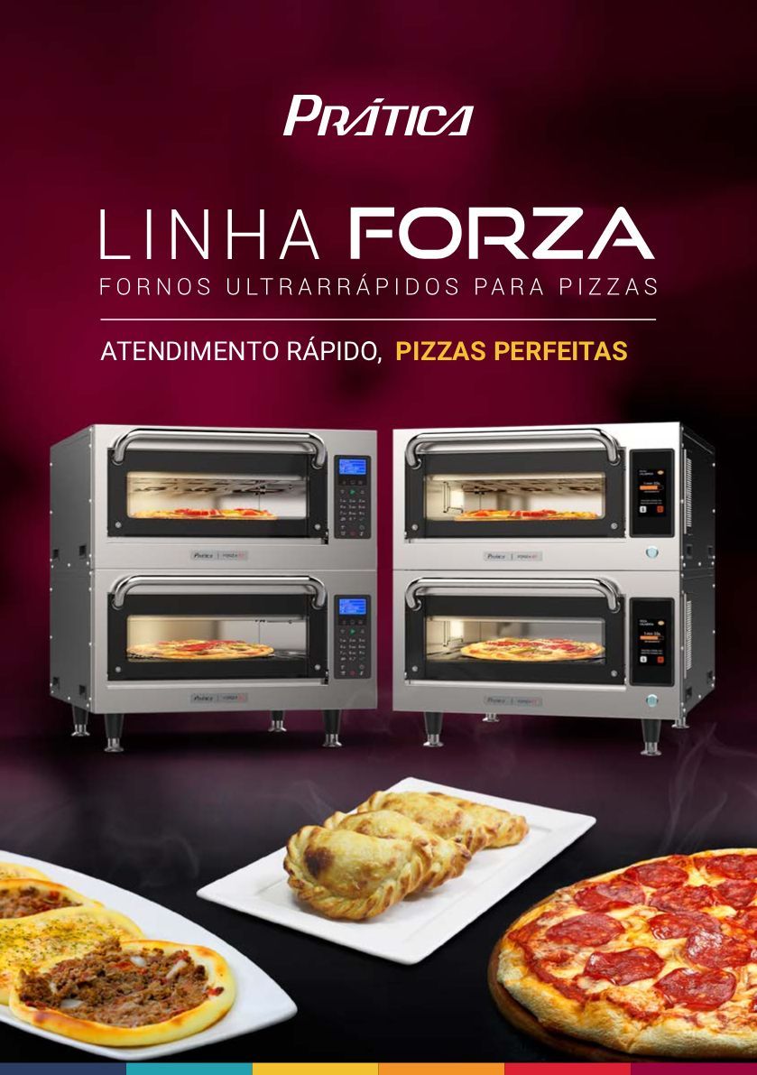 Uma pizza está sendo assada em um forno forza.