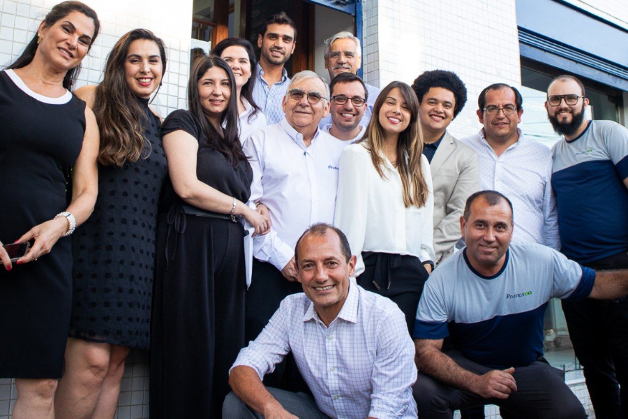 Equipe Fililal Prática Chile e convidados na inauguração do espaço