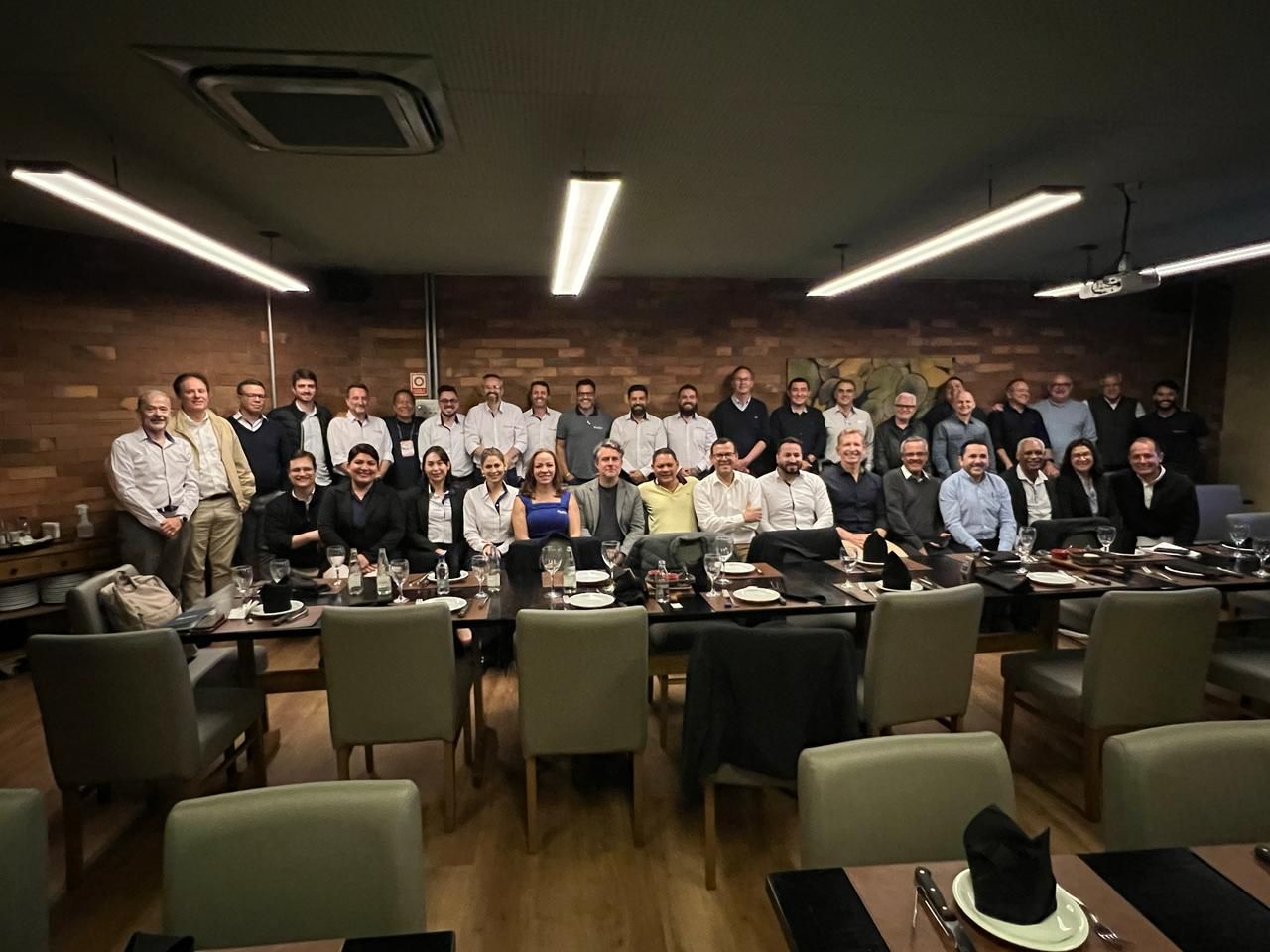 Prática realiza encontro estratégico com concessionários em São Paulo