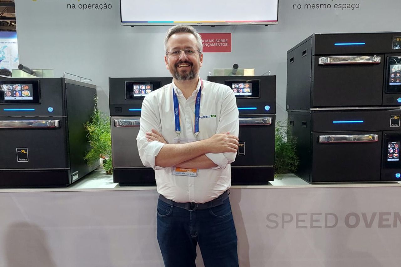 Pr&aacute;tica em mat&eacute;ria da Folha de S&atilde;o Paulo sobre fornecedores de franquias