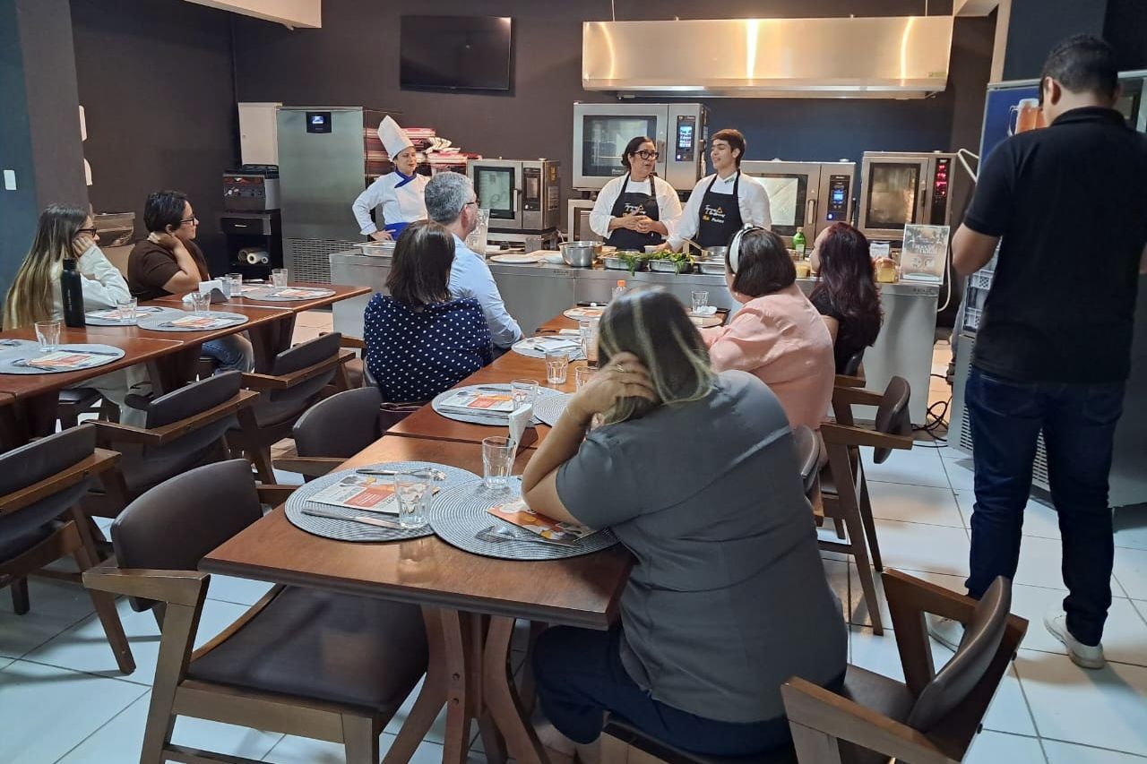 Pr&aacute;tica Recife recebe T&eacute;cnicas & Tend&ecirc;ncias &ndash; Especial de Natal