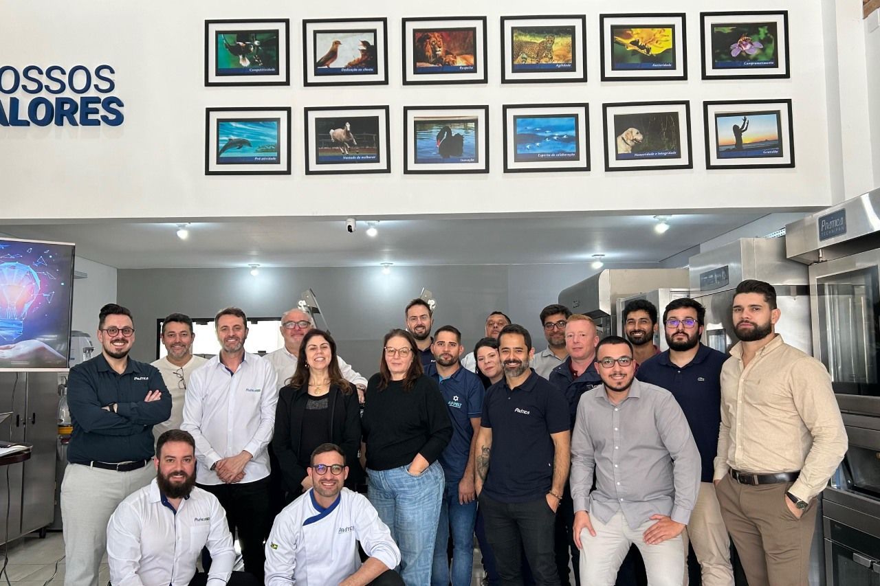 Prática realiza Semana do Conhecimento para equipes em Curitiba