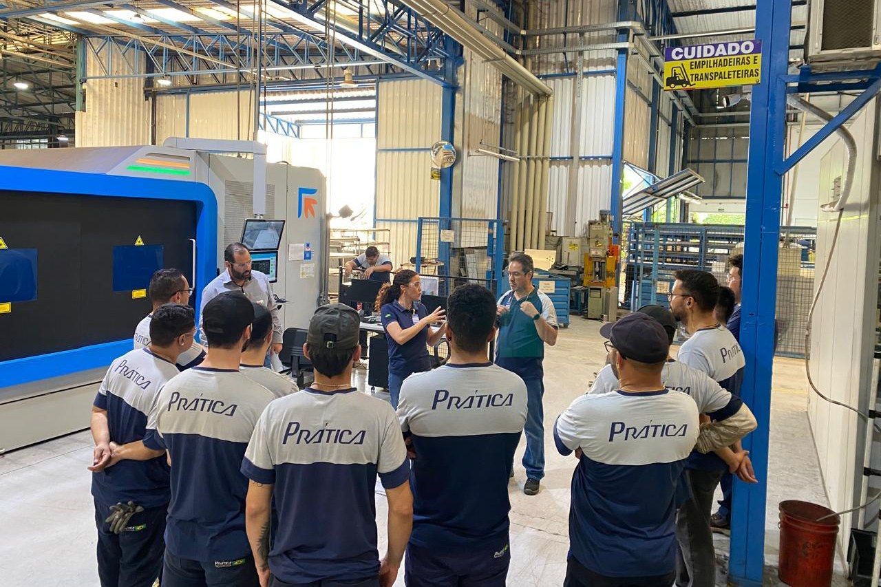 Pr&aacute;tica promove treinamento sobre NR 12 para seus operadores de m&aacute;quinas