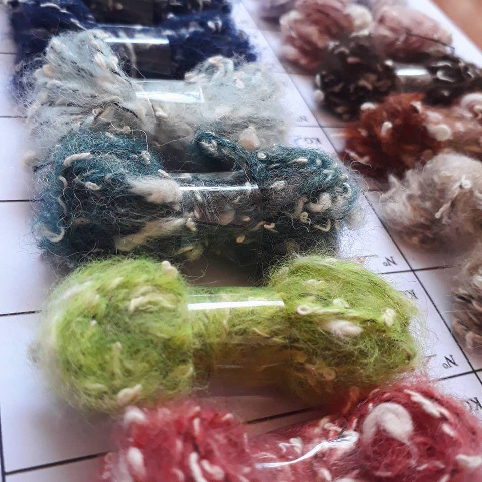 fornitura fili di fibre artificiali