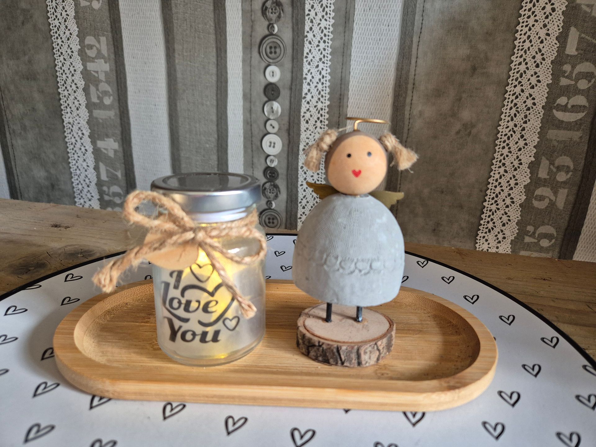 Sfeerset met beton engel en lampje