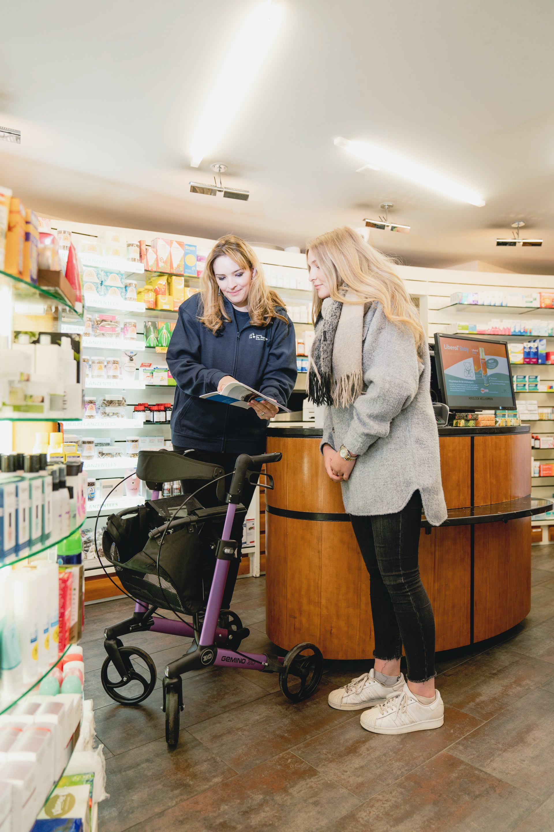 Beratung Reha Team Apotheke Dr. Portmann Interlaken