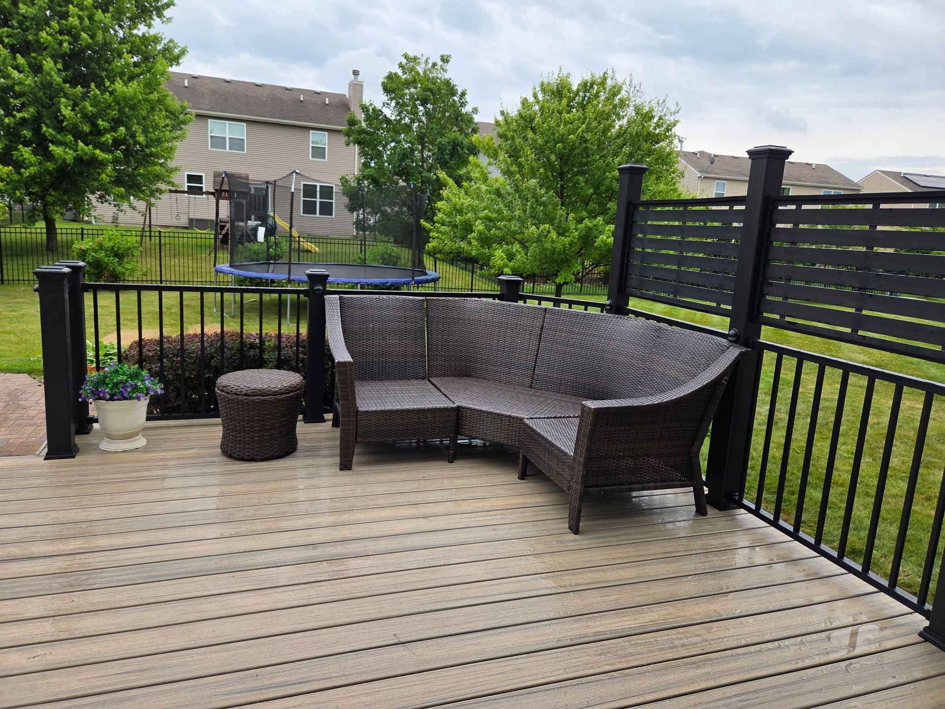 Front Door Decks — Custom Decks in St. Charles, IL