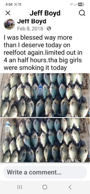 Facebook post by Jeff Boyd saying he was smoked out in 4 hours, with a photo of many fish on ice