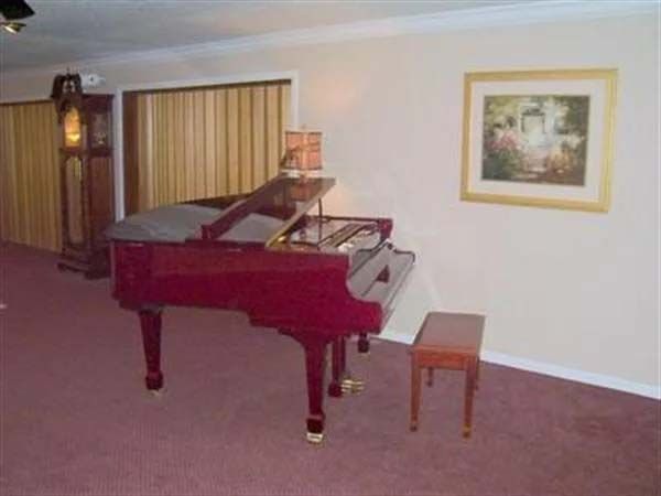 Grand Piano at Allee-Holman-Howe Funeral Home in Camdenton, MO