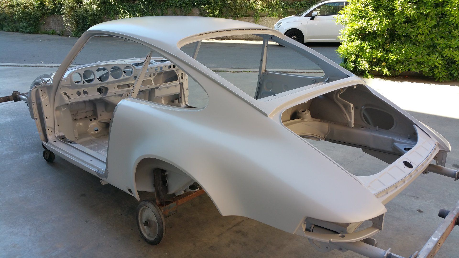 restauro porsche carrera 5