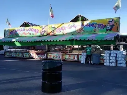 Mobile Detailing-A carnival booth that says bananas locas on it