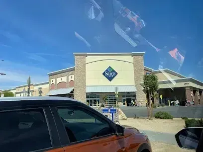Mobile Detailing-A car is parked in front of a sam 's club store.