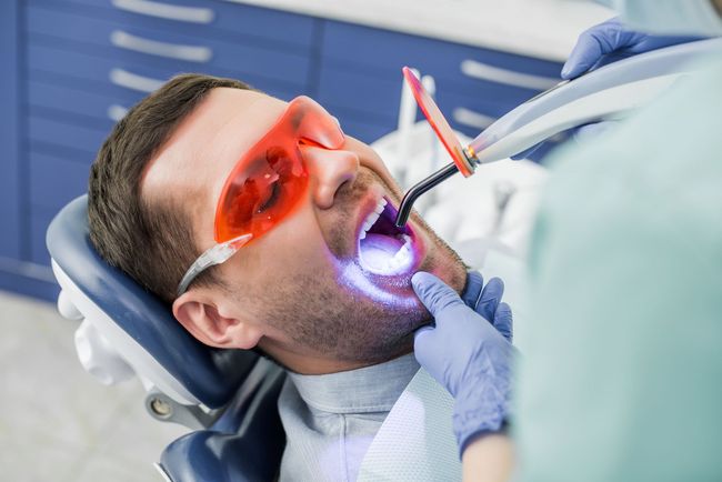 Studio dentistico Vitale in consulto