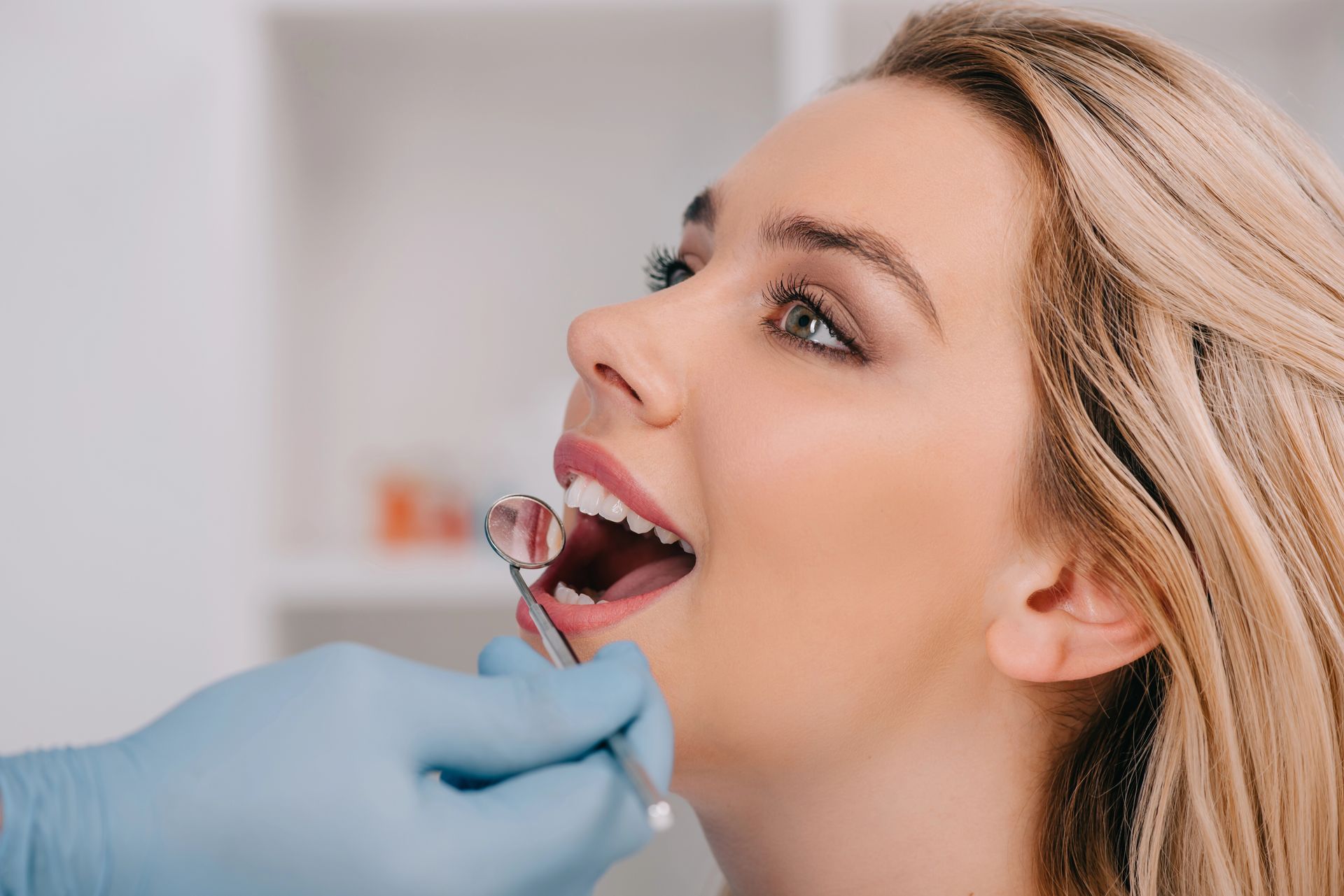 Dott. Vitale nello Studio Dentistico Vitale