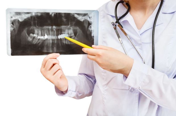 Studio dentistico Vitale in consulto