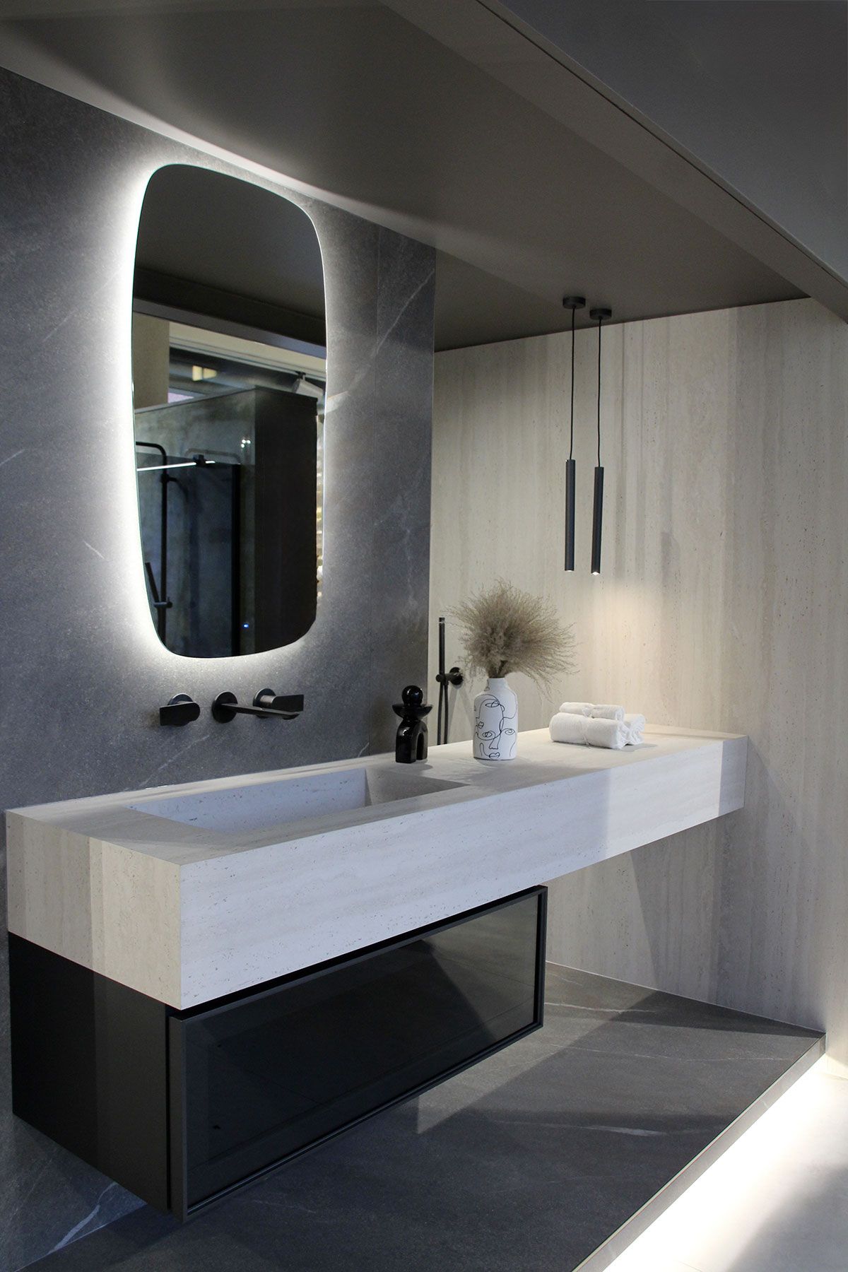 showroom arredo bagno Novara
