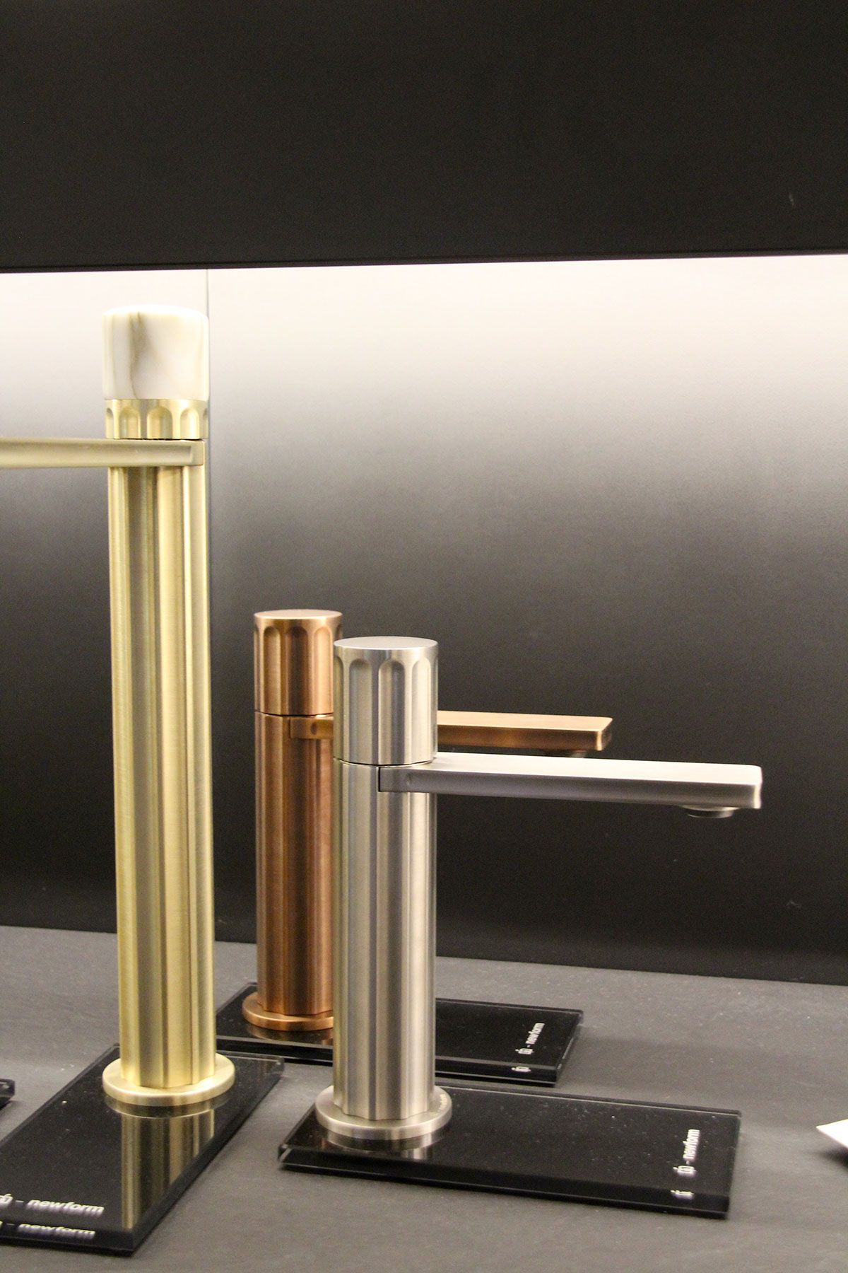 showroom arredo bagno Novara