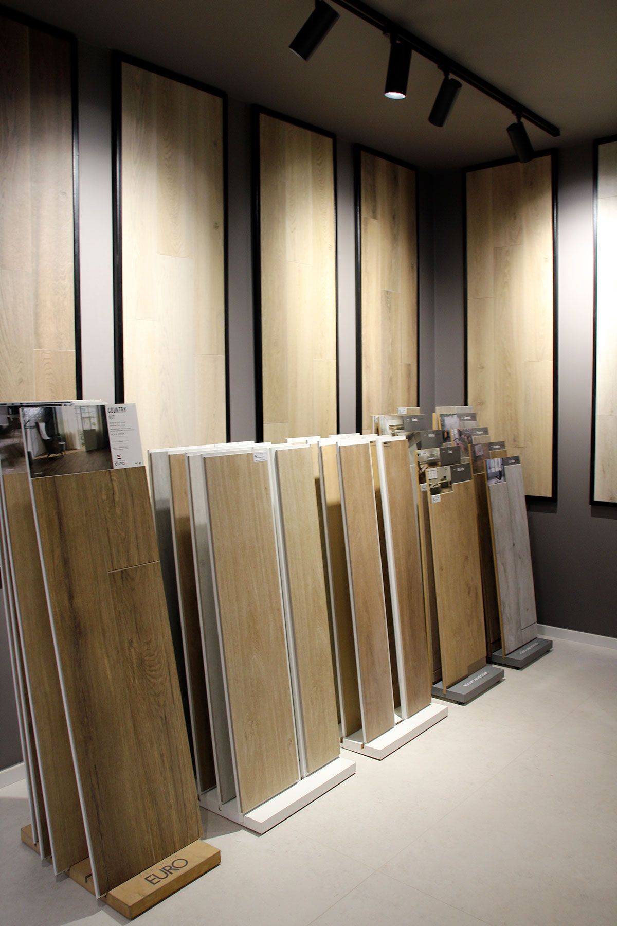 showroom pavimenti e rivestimenti a Novara