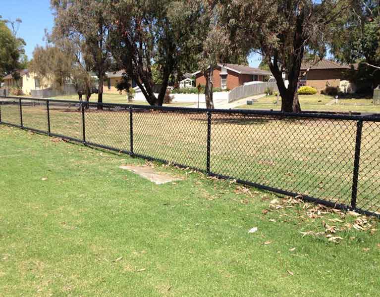 Rusting sports fence repair melbourne