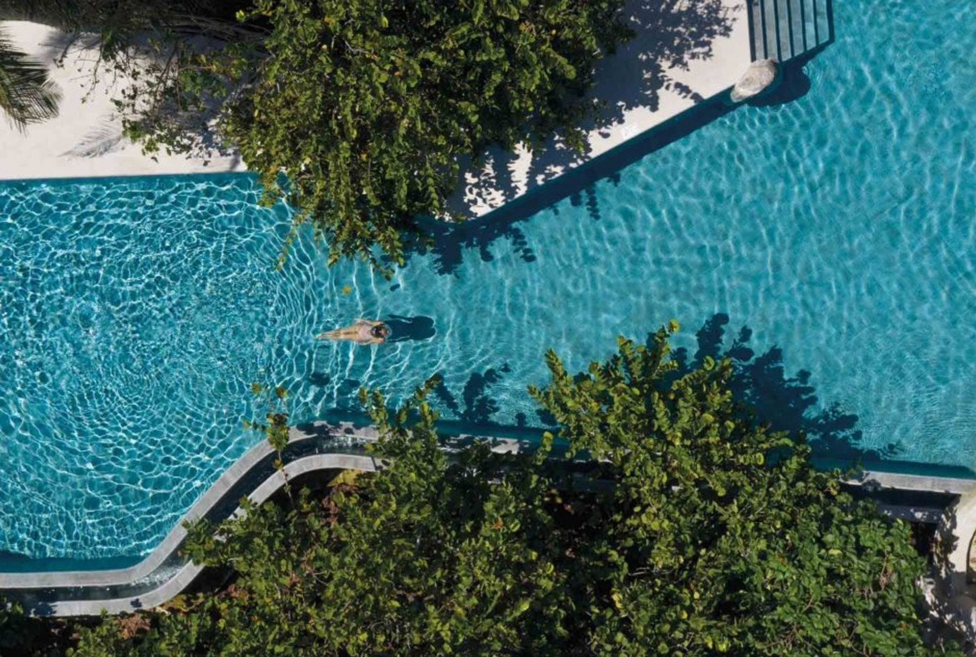 King Suite Oceanfront Swim Out