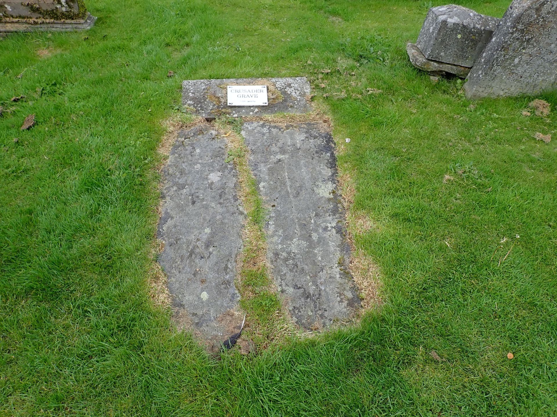 Crusader Graves, Moulin churchyard (c) Perthshire Treks