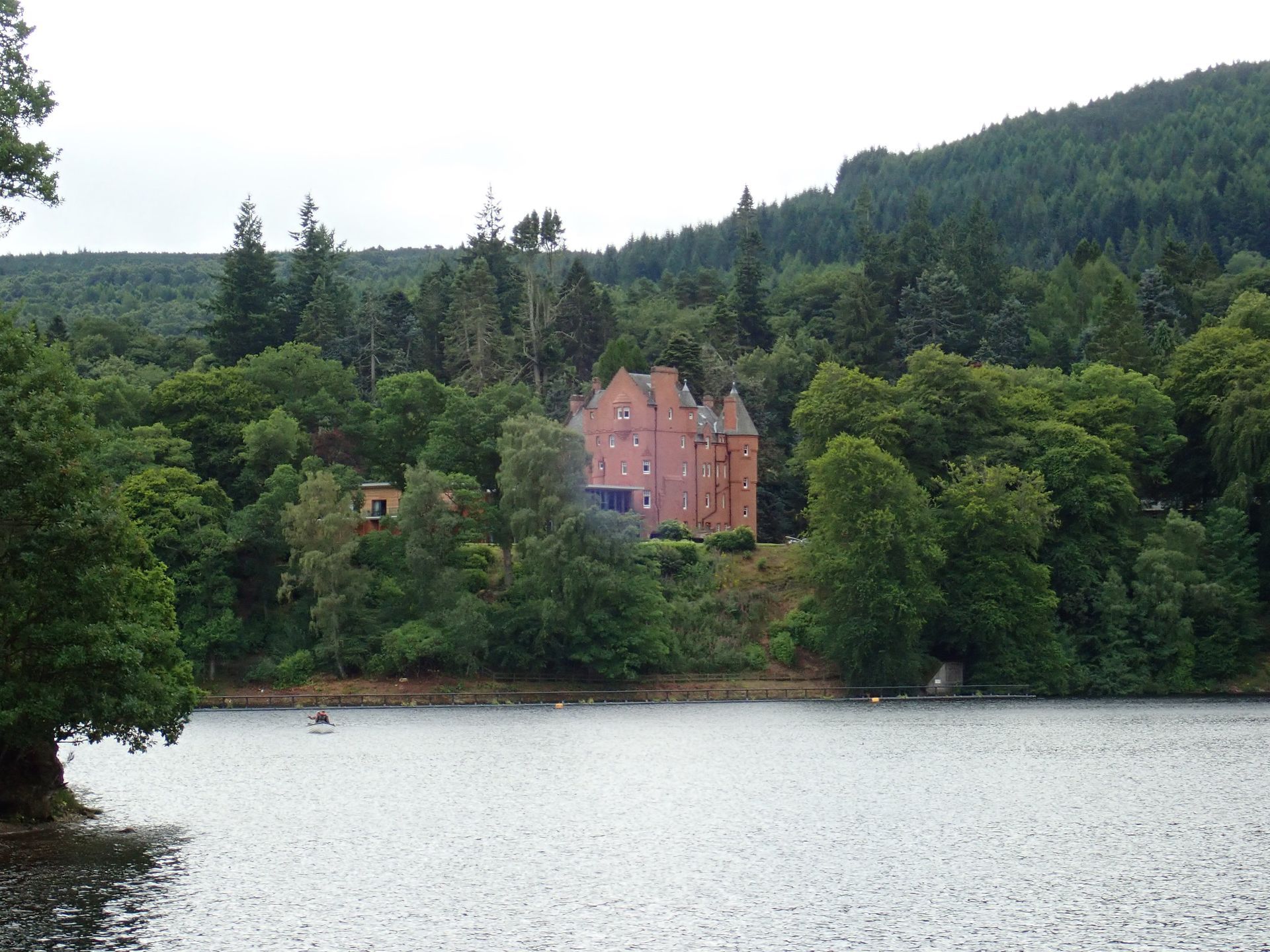 Fonab Castle (c) Perthshire Treks