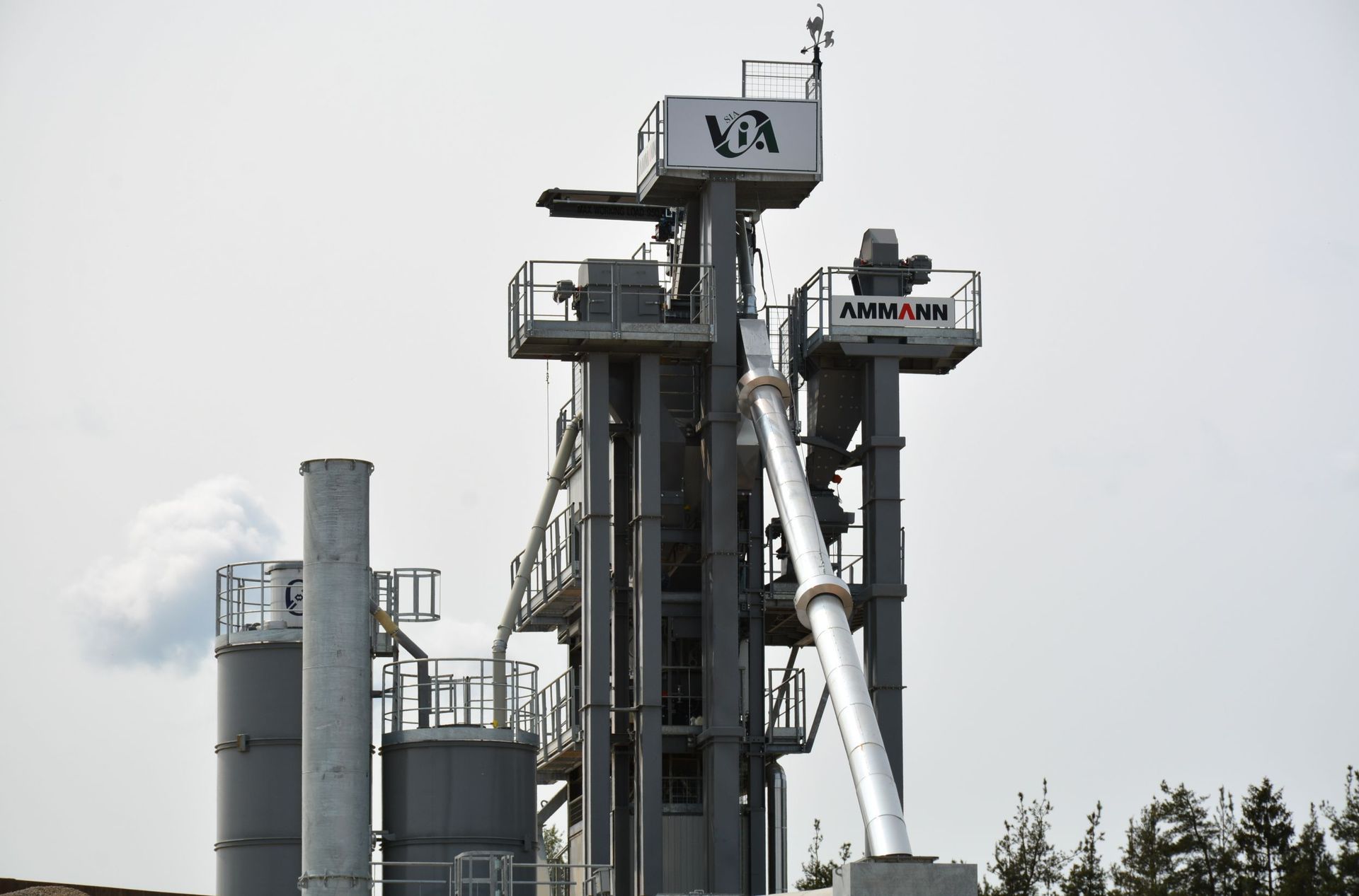 Production of asphalt concrete